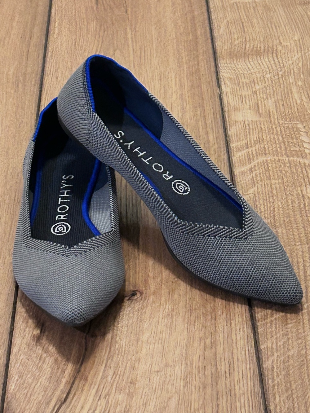 Rothy’s The Point Slip-On Ballet Flats Cloud Grey Birdseye Knit Women’s 8.5